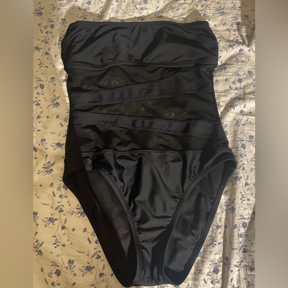 One piece bathing suit
